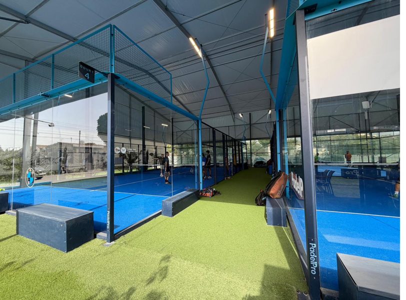 Covered courts corridor